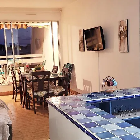 Marina Nirvana Vue Sur L'eau 펜션