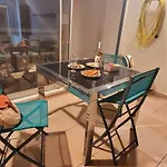 Marina Nirvana Vue Sur L'eau Σπίτι διακοπών *