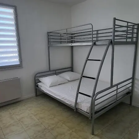 Marina Nirvana Vue Sur L'eau Сasa de vacaciones