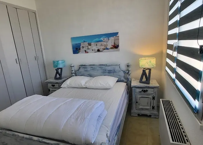 בית נופש Marina Nirvana Vue Sur L'eau לה-גרו-דו-רואה