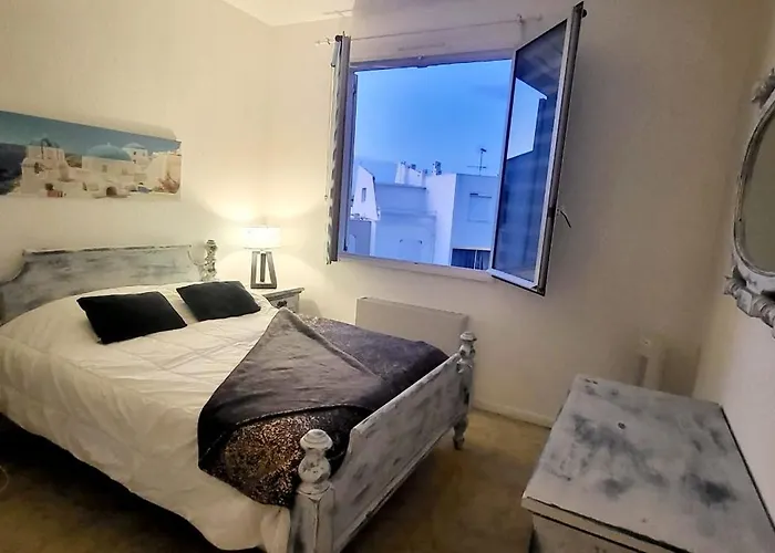 Marina Nirvana Vue Sur L'eau בית נופש לה-גרו-דו-רואה